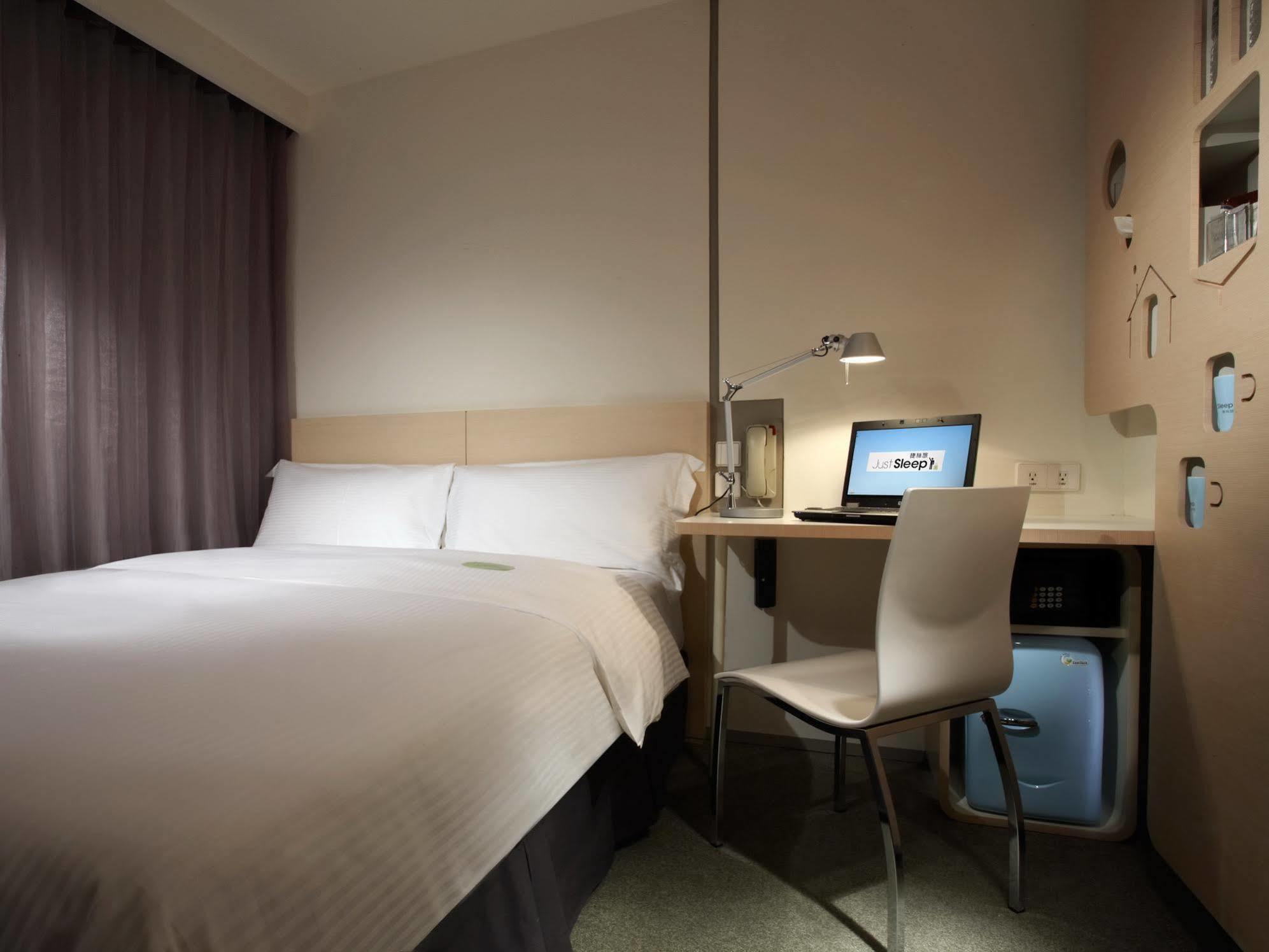 Hotel Just Sleep - Lin Sen Taipei Esterno foto